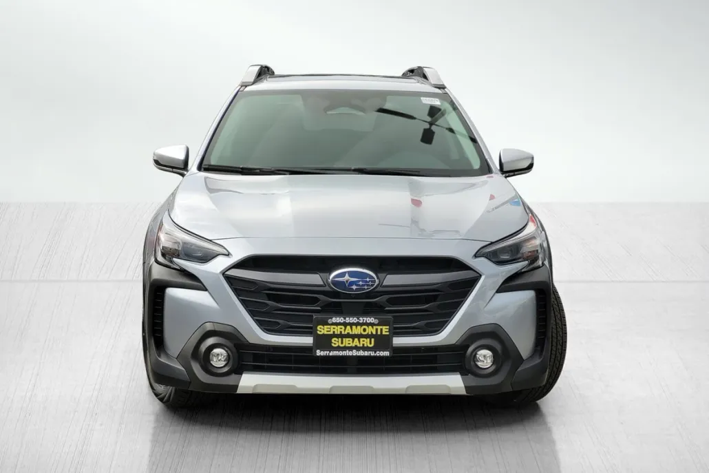 2024 Subaru Outback Touring XT photo 1