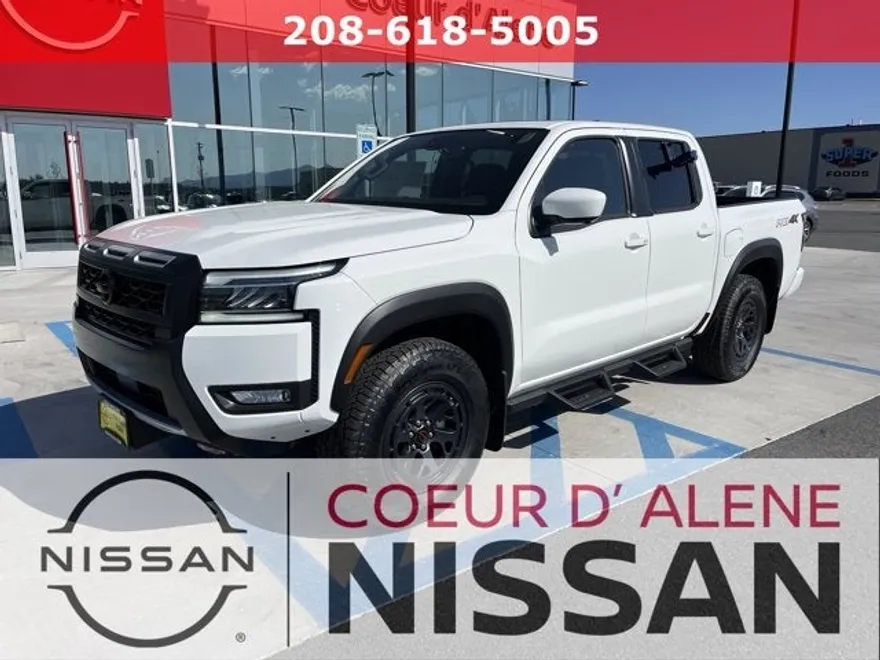 2025 Nissan Frontier PRO-4X photo 1