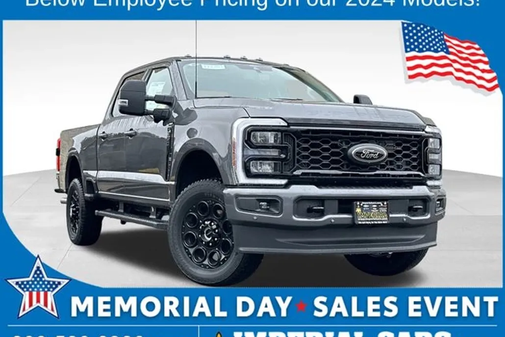 2025 Ford F-350 Lariat photo 1