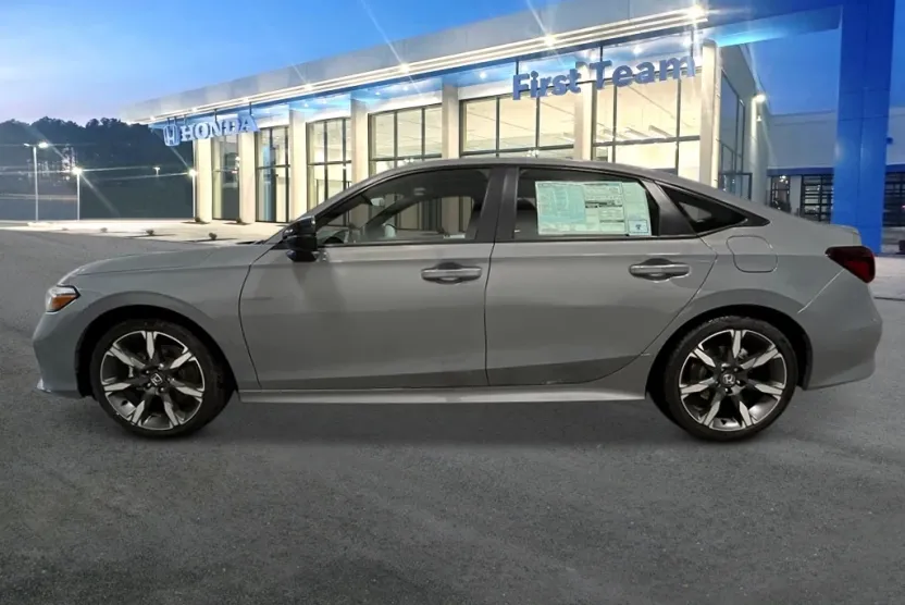 2026 Honda Civic Hybrid Sport Touring photo 1