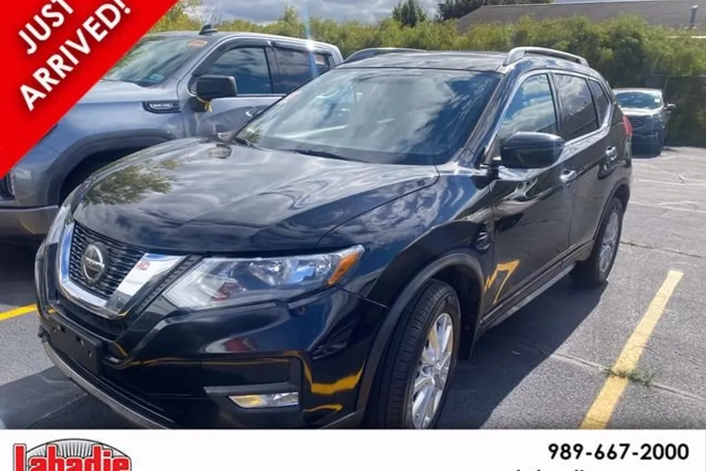 2018 Nissan Rogue S photo 1