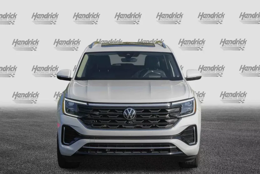 2024 Volkswagen Atlas SEL Premium R-Line photo 1
