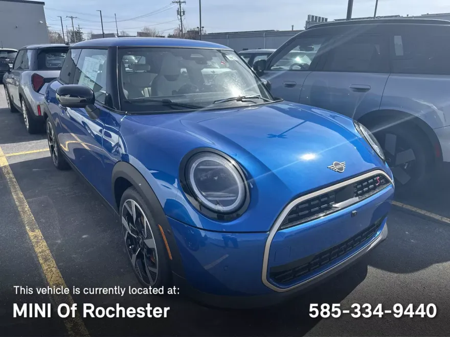 2025 Mini Cooper S Hardtop 2 Door Iconic photo 1