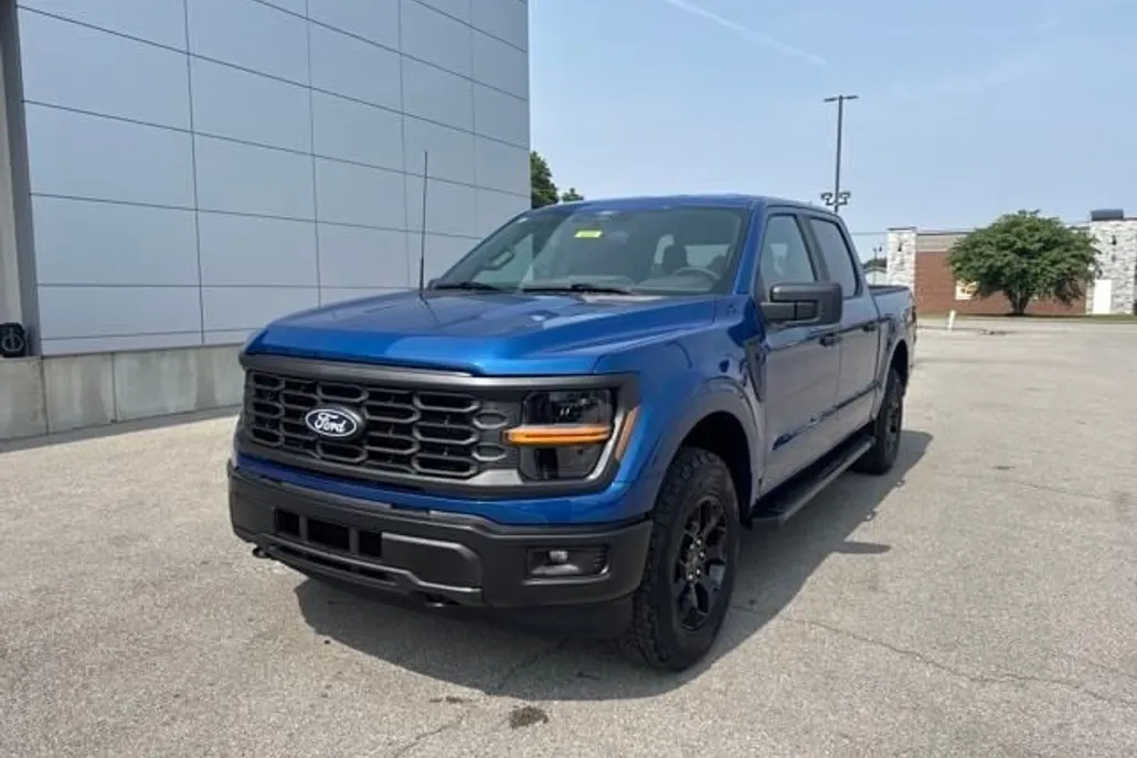2025 Ford F-150 STX photo 1
