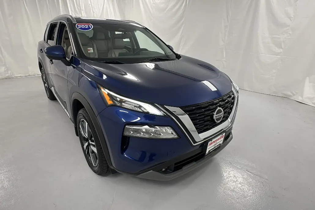 2021 Nissan Rogue SL photo 1