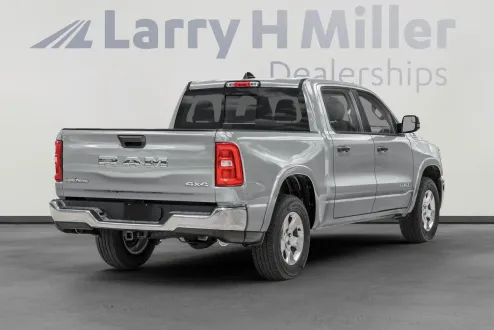 2026 Ram 1500 Big Horn photo 2