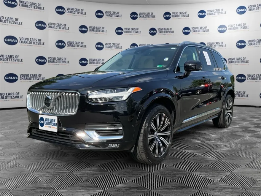 2023 Volvo XC90 AWD Plus photo 1