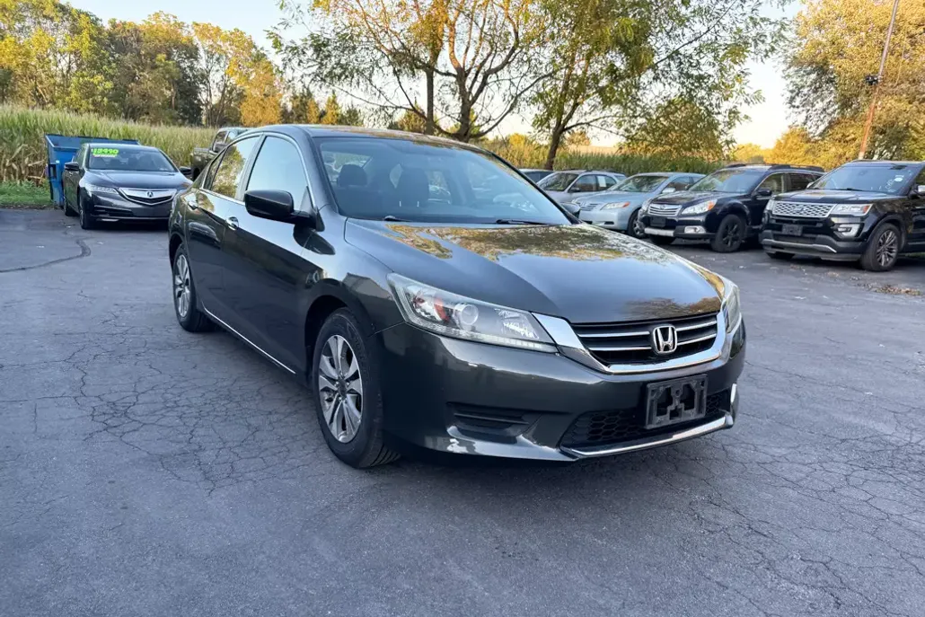 2013 Honda Accord LX photo 1