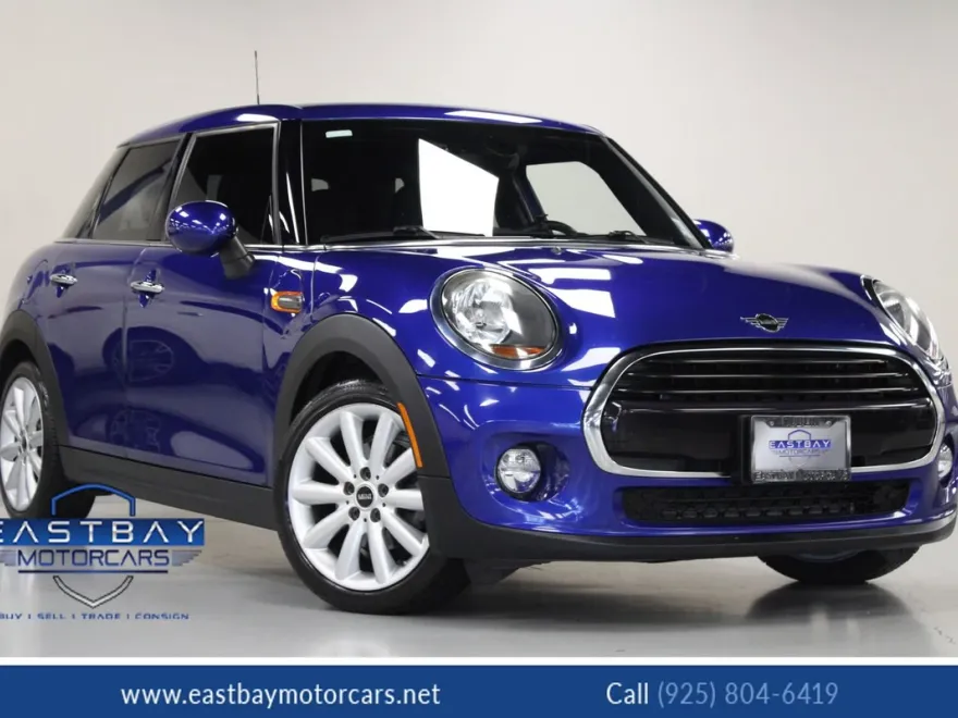 2019 Mini Cooper 4 Door Hardtop Oxford Edition photo 1
