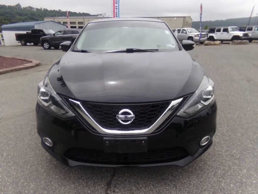 2017 Nissan Sentra SR Turbo photo 1