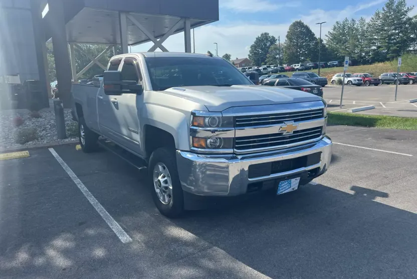 2015 Chevrolet Silverado 2500HD LT photo 1