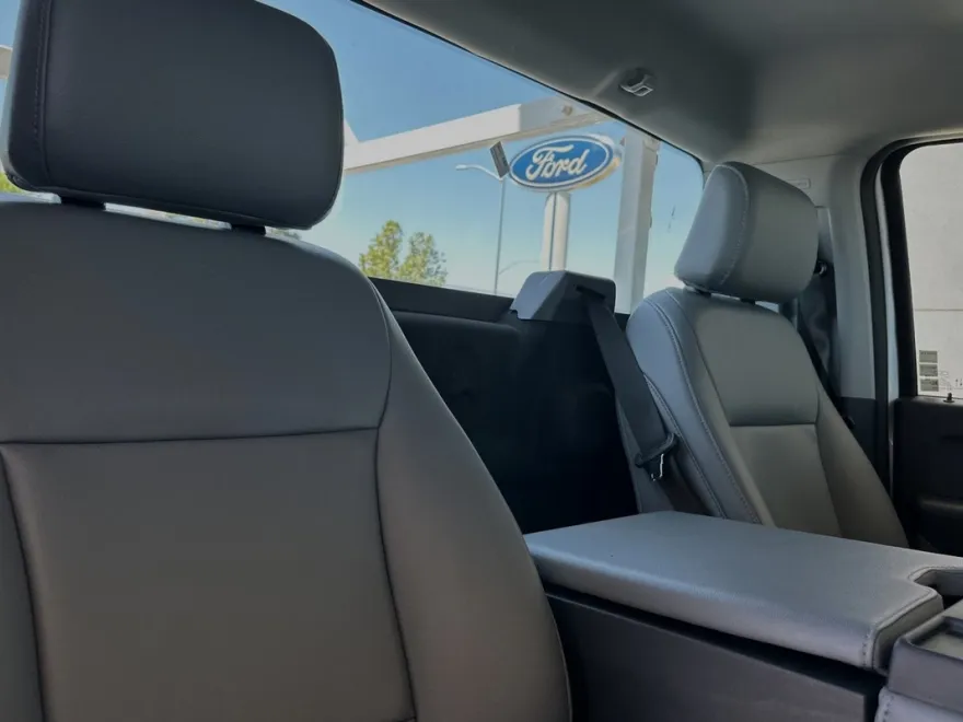 2024 Ford F-550 photo 12