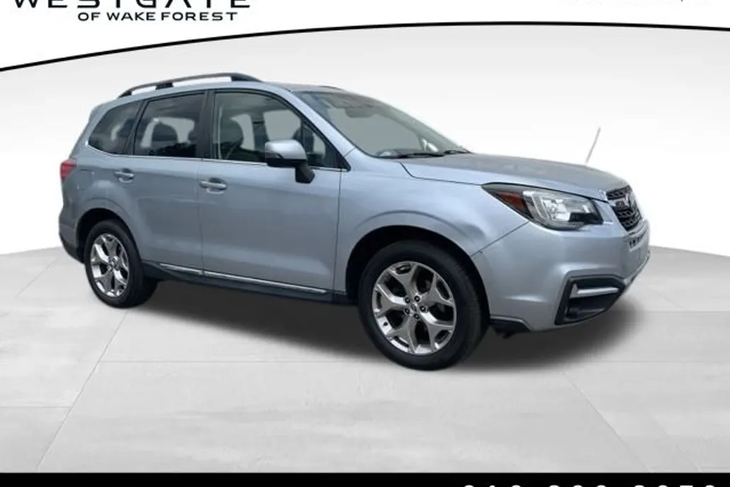 2017 Subaru Forester 2.5i Touring photo 1