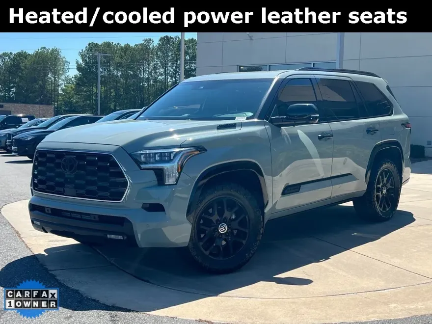 2024 Toyota Sequoia Platinum photo 1