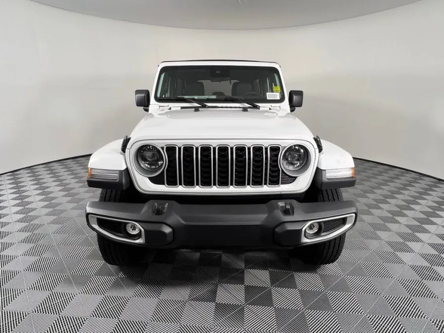 2025 Jeep Wrangler Sahara photo 1