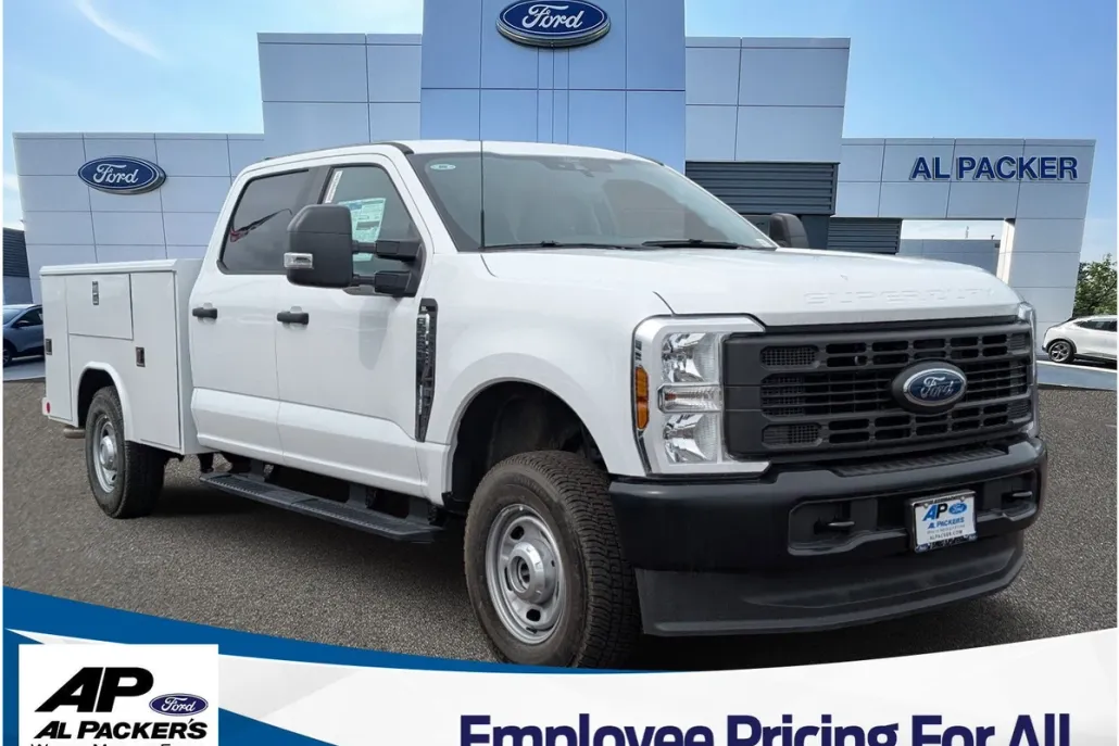2025 Ford F-250 XL photo 1