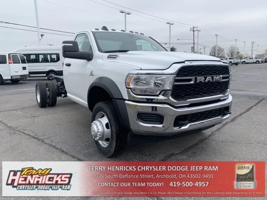 2024 Ram 5500 Tradesman photo 1