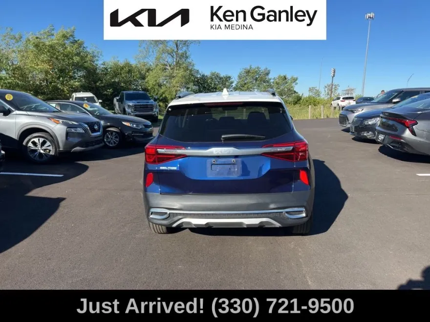 2023 Kia Seltos S Nightfall Edition photo 1