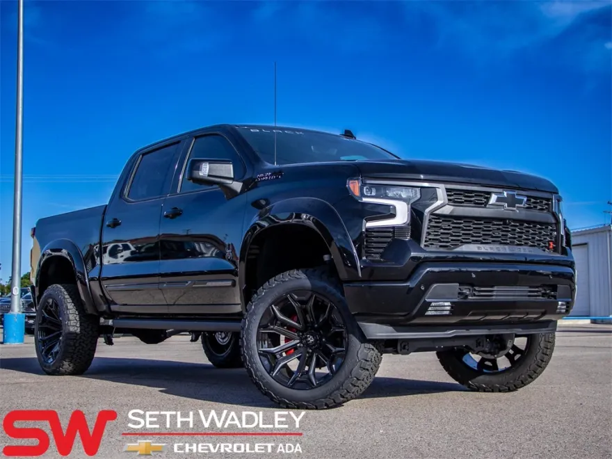 2025 Chevrolet Silverado 1500 High Country photo 1