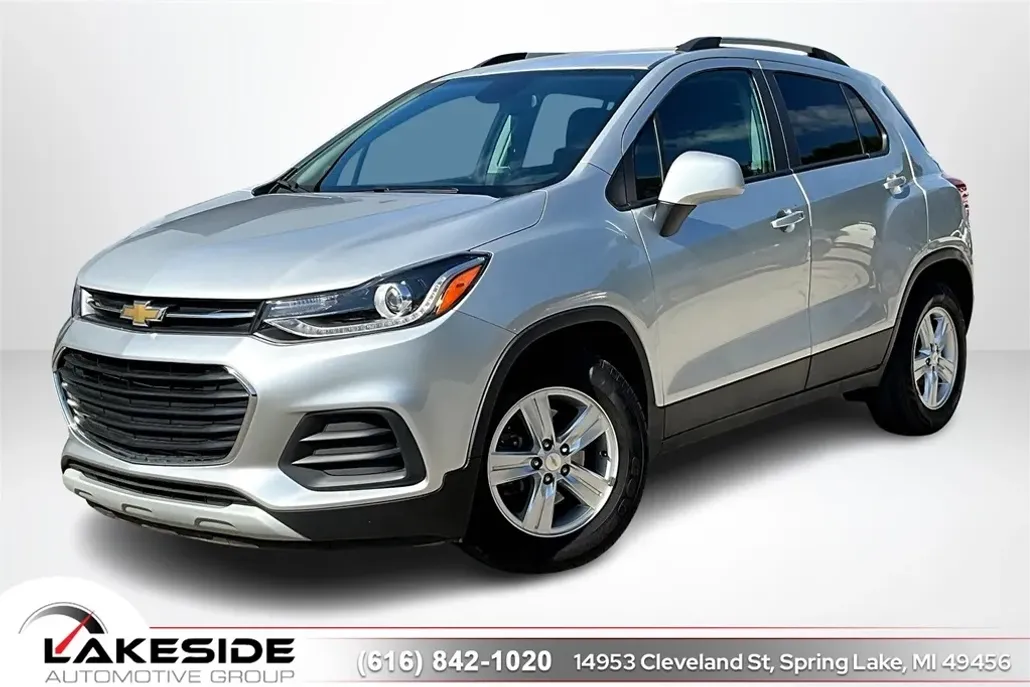 2021 Chevrolet Trax LT photo 1