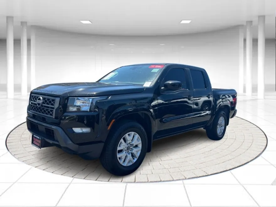 2023 Nissan Frontier SV photo 1