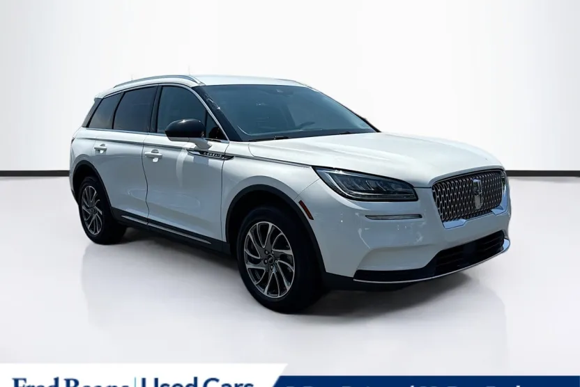 2022 Lincoln Corsair Standard photo 1