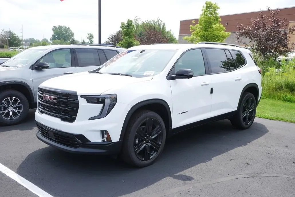 2026 Gmc Acadia Elevation photo 1