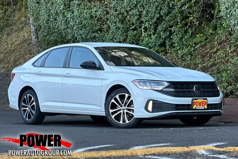 2023 Volkswagen Jetta 1.5T Sport photo 1