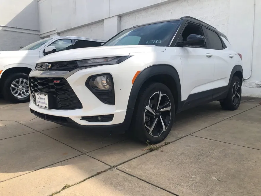2023 Chevrolet Trailblazer RS photo 1