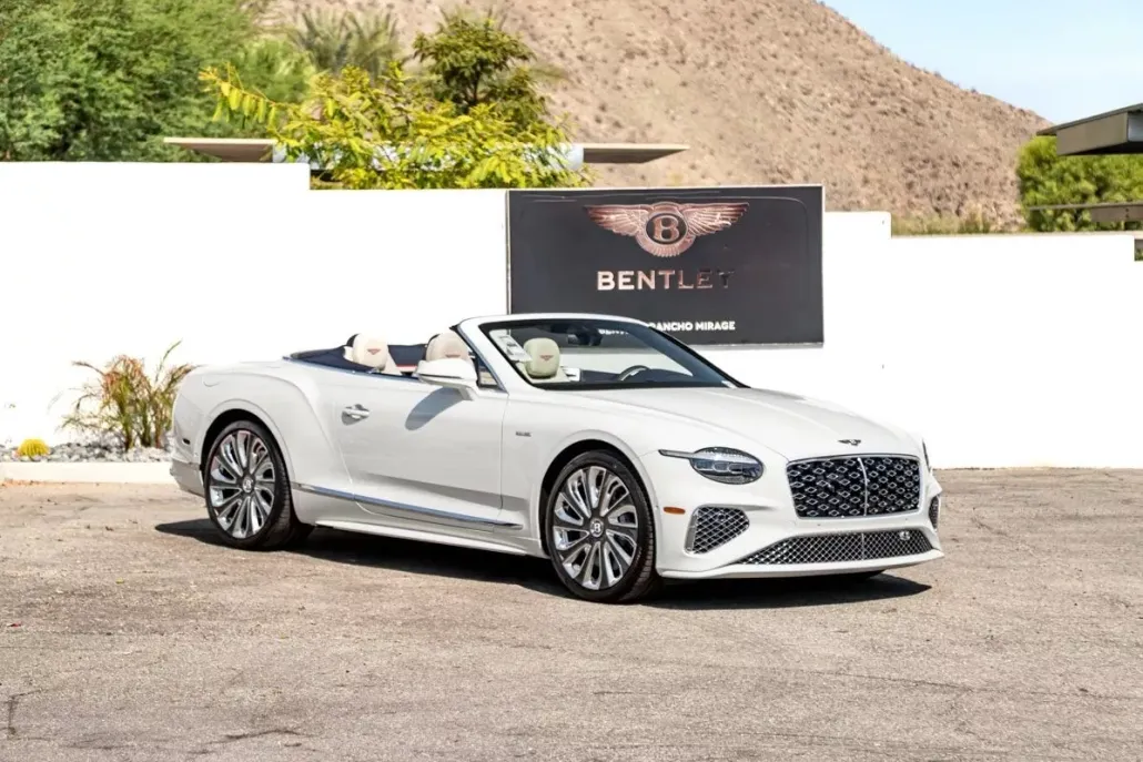 2025 Bentley Continental GTC Mulliner photo 1
