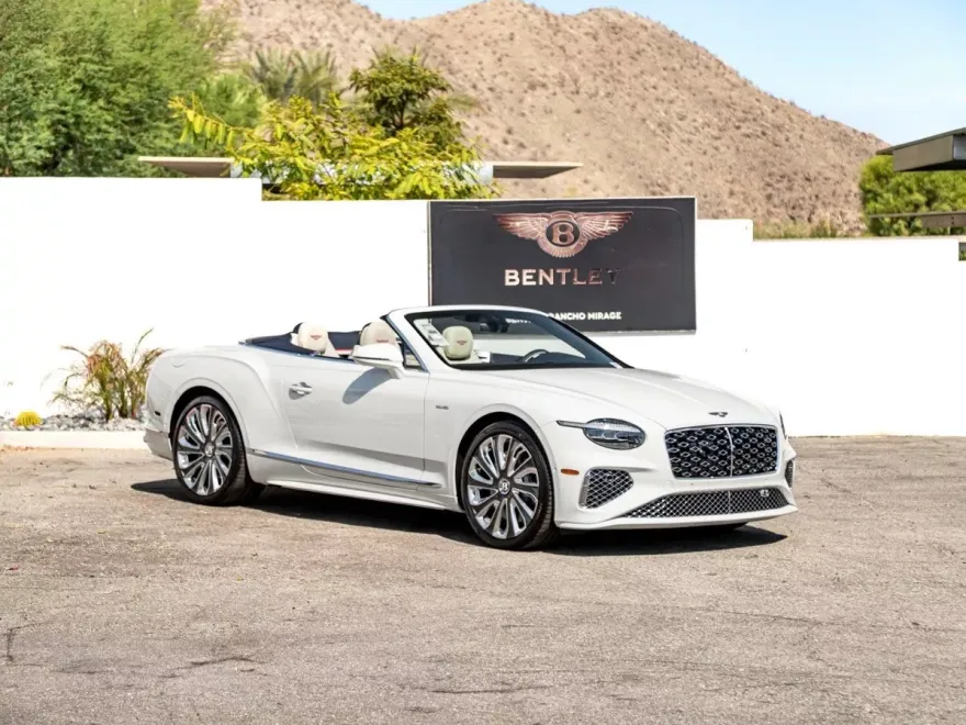 2025 Bentley Continental GTC Mulliner photo 1