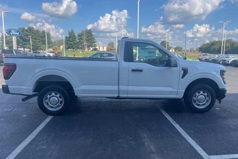 2025 Ford F-150 XL photo 1