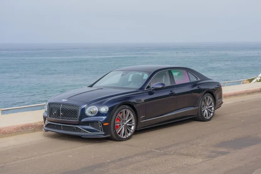 2025 Bentley Flying Spur Speed photo 1