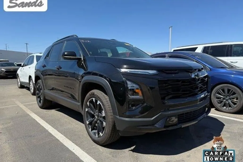 2025 Chevrolet Equinox RS photo 1
