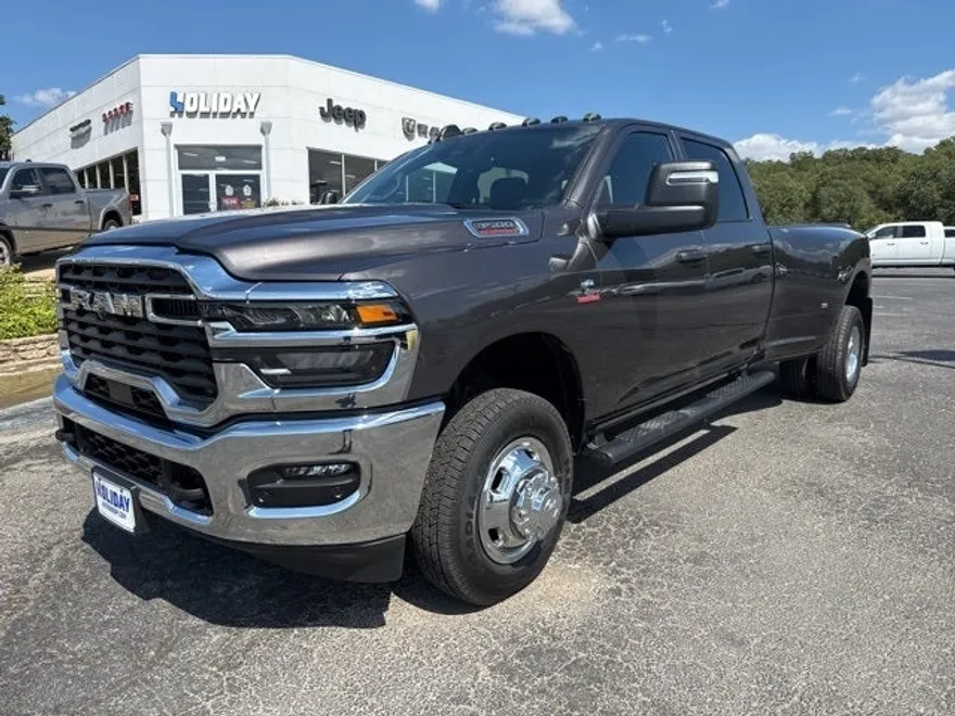2026 Ram 3500 Tradesman photo 1