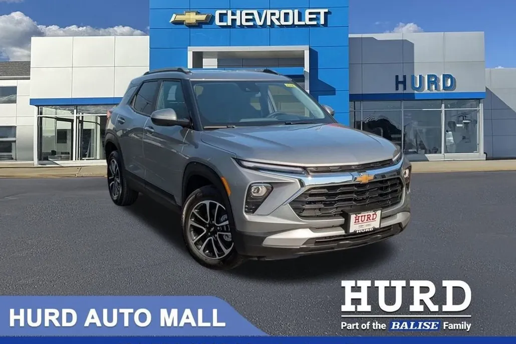 2026 Chevrolet Trailblazer LT photo 1