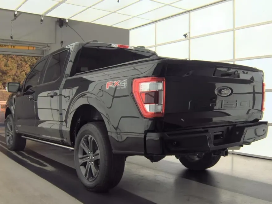 2023 Ford F-150 Lariat photo 1
