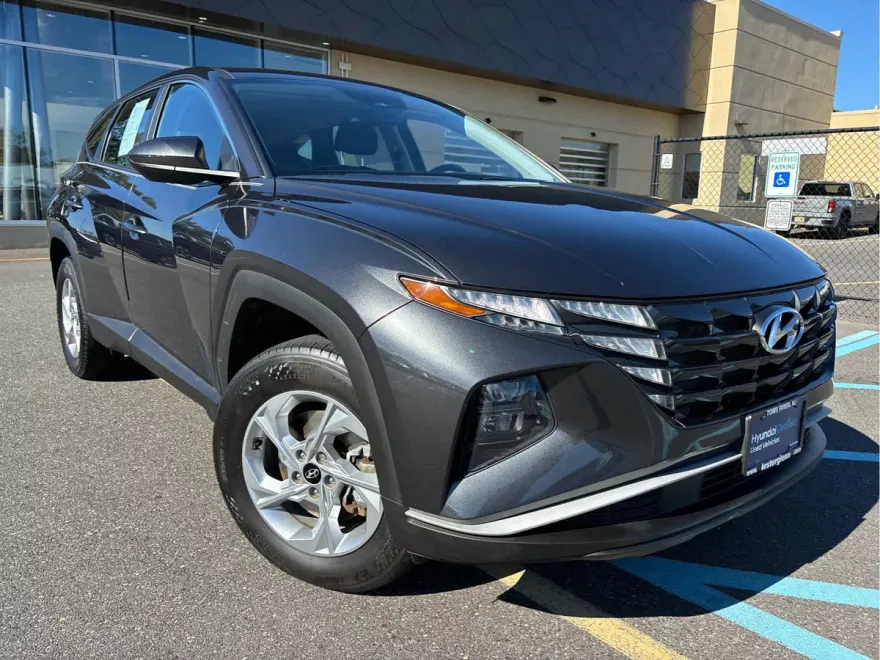 2023 Hyundai Tucson SE photo 1