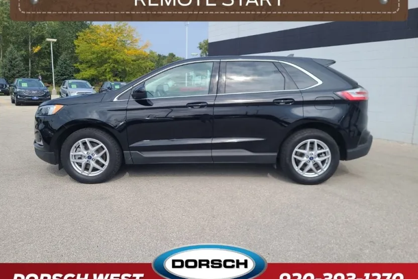 2022 Ford Edge SEL photo 1
