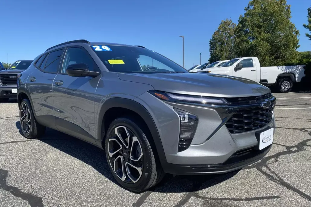 2024 Chevrolet Trax photo 1
