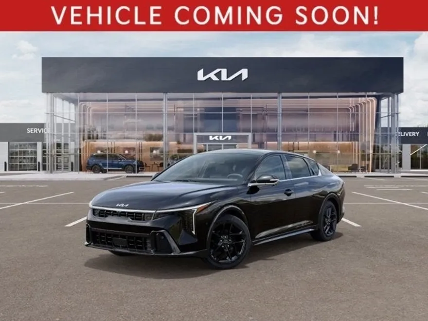 2025 Kia K4 GT-Line Turbo photo 1