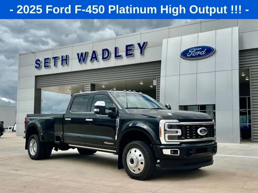 2025 Ford F-450 photo 1