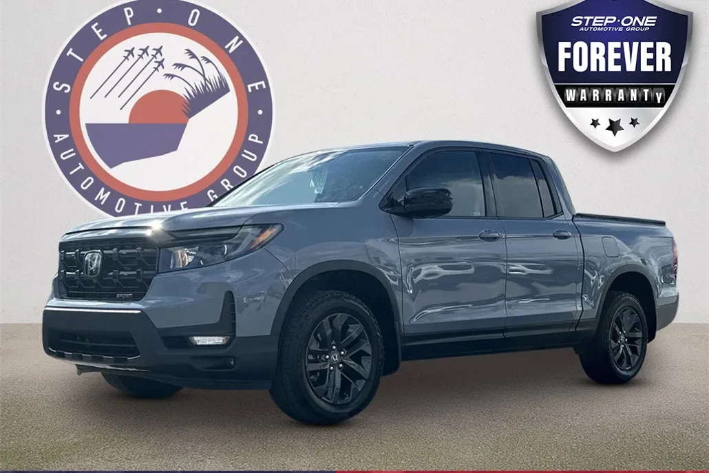 2024 Honda Ridgeline Sport photo 1