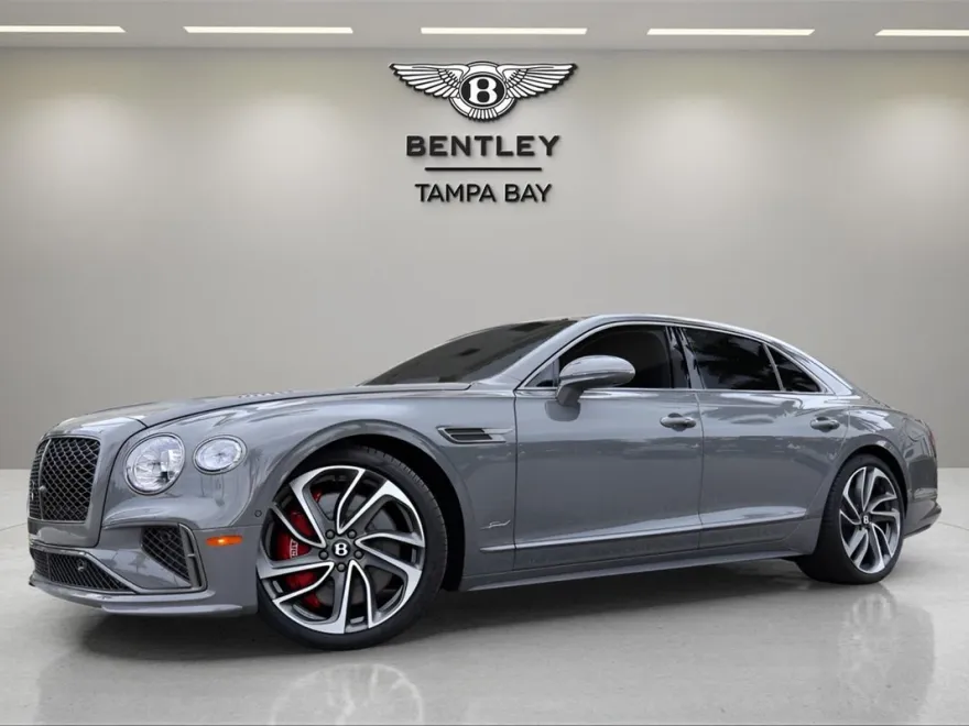 2025 Bentley Flying Spur Speed photo 1