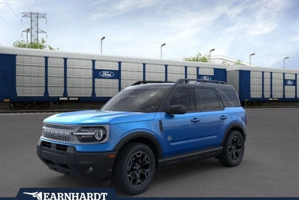 2025 Ford Bronco Sport Outer Banks photo 1