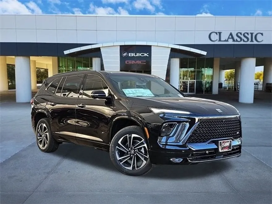 2025 Buick Enclave Sport Touring photo 1