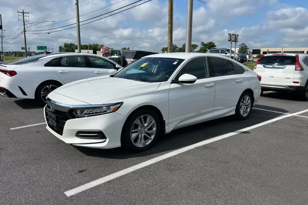 2020 Honda Accord LX photo 1