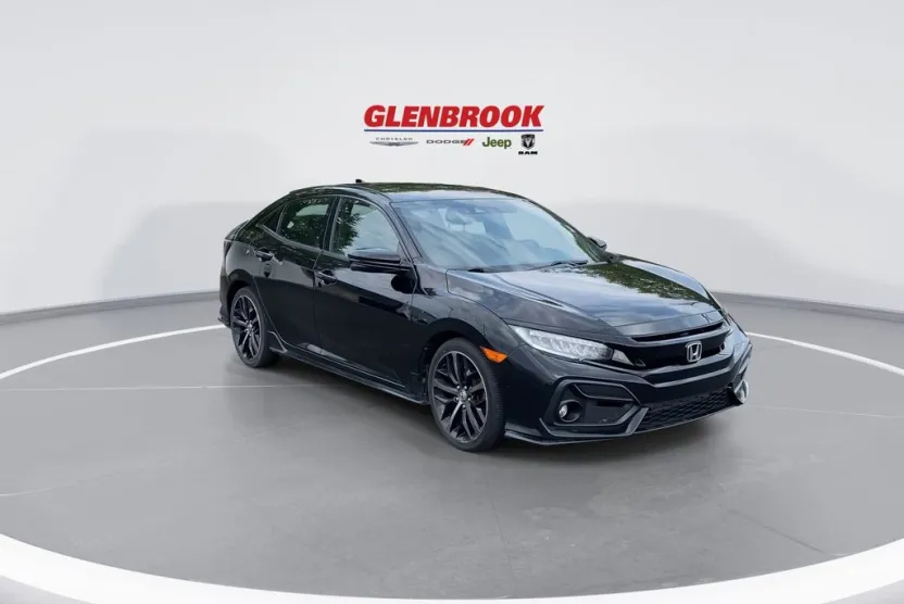 2021 Honda Civic Sport Touring photo 1