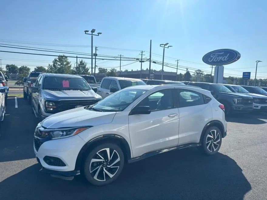 2020 Honda HR-V Sport photo 1