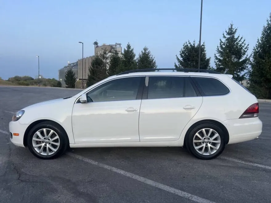 2012 Volkswagen Jetta SE photo 1